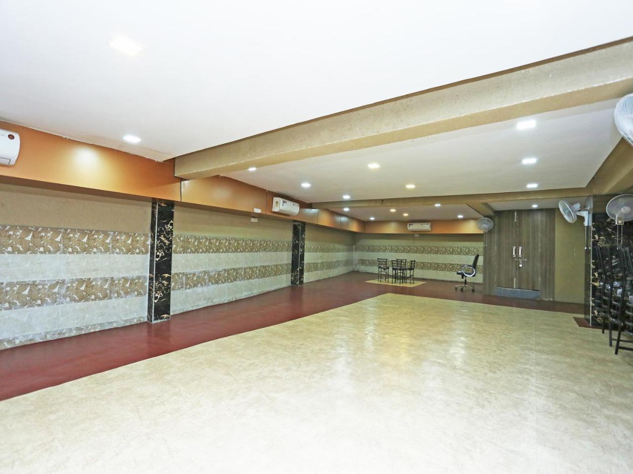 Oyo 16472 Hotel Shree Balram International Raipur  Exterior photo