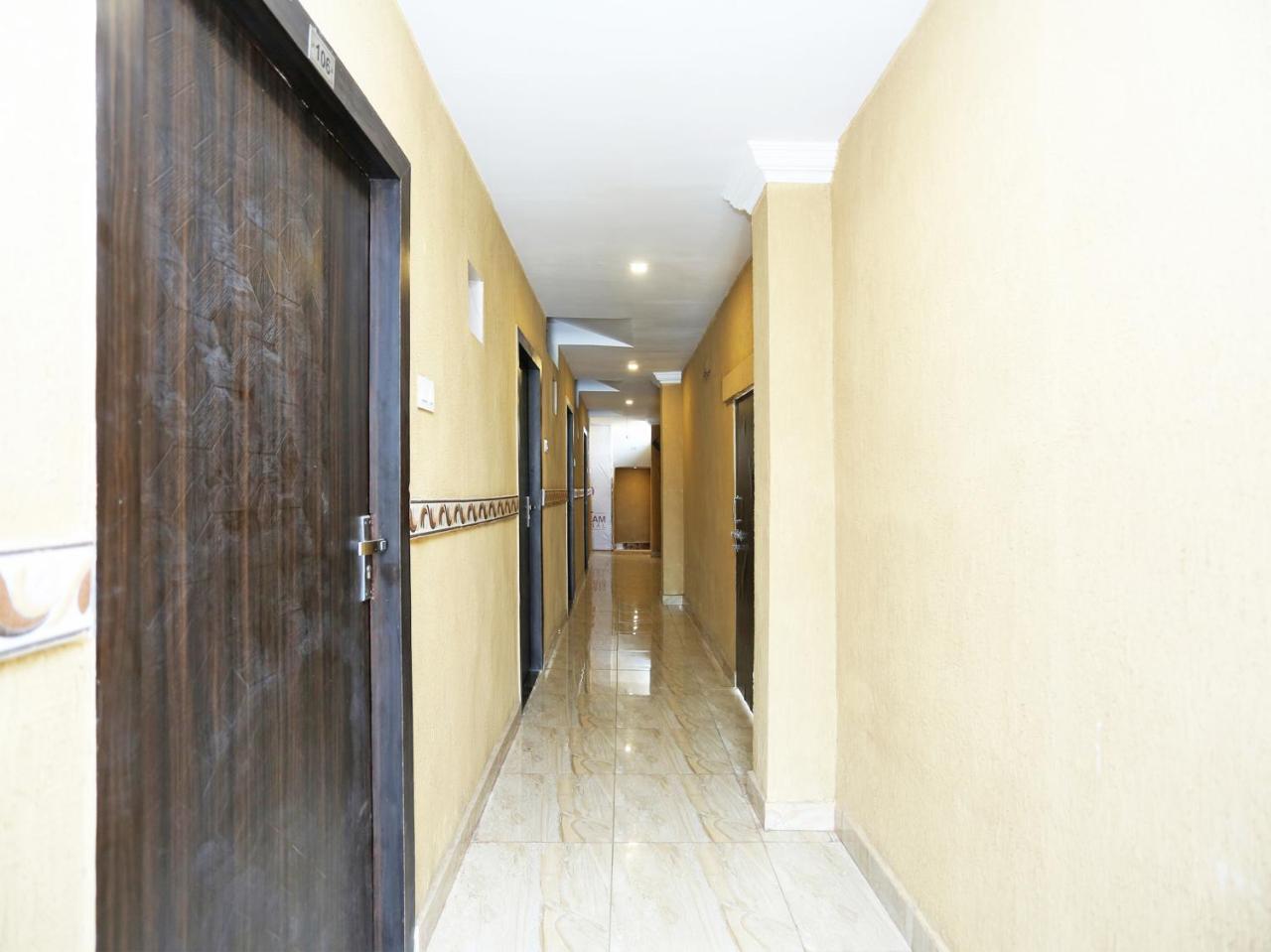 Oyo 16472 Hotel Shree Balram International Raipur  Exterior photo