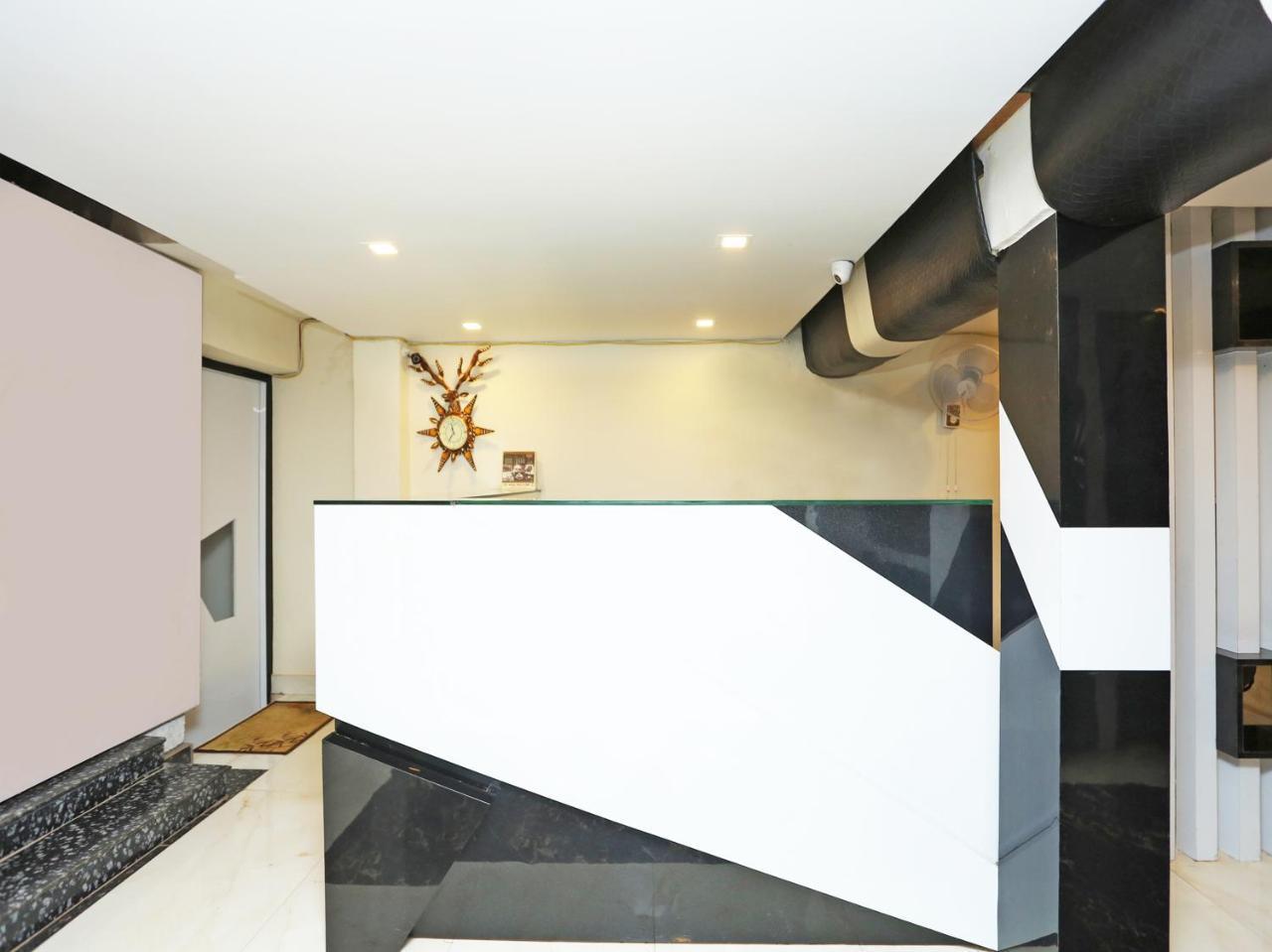 Oyo 16472 Hotel Shree Balram International Raipur  Exterior photo