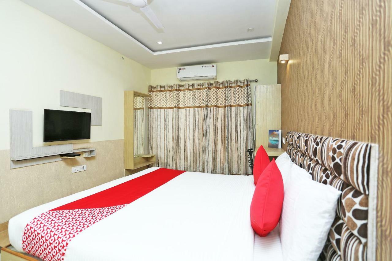 Oyo 16472 Hotel Shree Balram International Raipur  Exterior photo